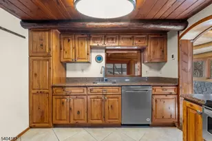 7 MacDonald Rd, West Milford, NJ 07421 - Photo 9