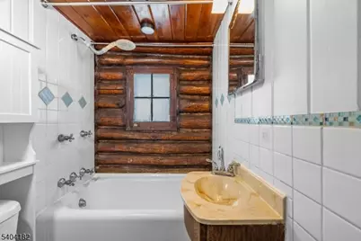 7 Mac Donald Rd, West Milford, NJ 07421 - Photo 15