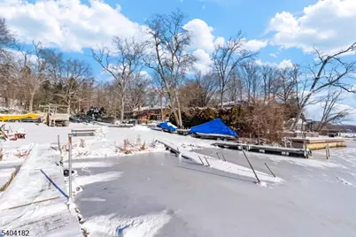 7 Mac Donald Rd, West Milford, NJ 07421 - Photo 21