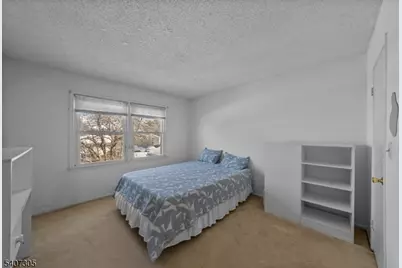 99 Woodmere Dr, Sayreville, NJ 08859 - Photo 31