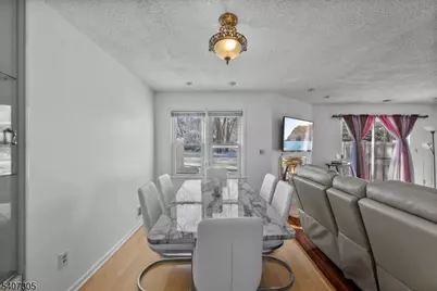 99 Woodmere Dr, Sayreville Boro, NJ 08859 - Photo 13