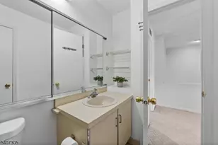 99 Woodmere Dr, Sayreville Boro, NJ 08859 - Photo 33