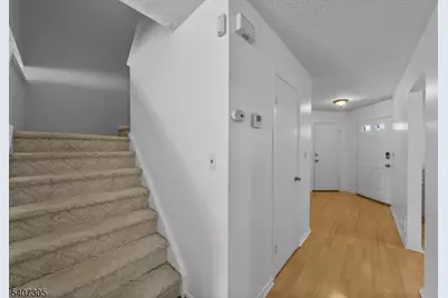 99 Woodmere Dr, Sayreville Boro, NJ 08859 - Photo 19