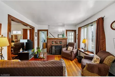 252 Duane St, Orange, NJ 07050 - Photo 3