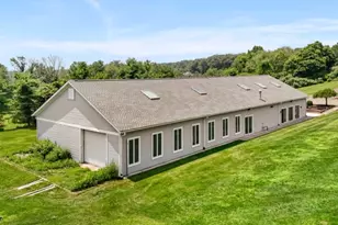 11 Beavers Rd, Tewksbury Township, NJ 07830 - Photo 37