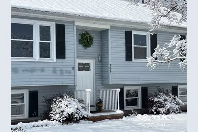 309 Jamestown Rd, Bridgewater, NJ 08807 - Photo 3