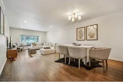 6 Hampshire Dr, Mendham, NJ 07945 - Photo 5