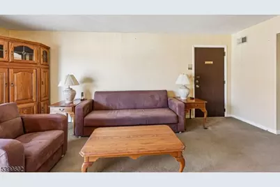 825 Riverside Ave #207, Lyndhurst Township, NJ 07071 - Photo 5