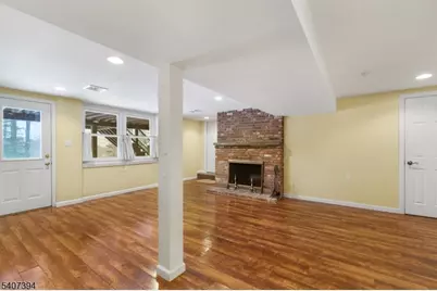 32 Seneca Trl, Sparta Township, NJ 07871 - Photo 21