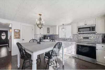 53 Brunswick Ave, Bloomsbury, NJ 08804 - Photo 9