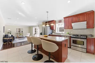 3 Rutgers Ct, Roseland, NJ 07068 - Photo 7