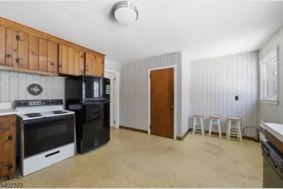 30 Reynolds Ave, Parsippany, NJ 07054 - Photo 29