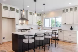 19 West Dr, Fairfield, NJ 07004 - Photo 7