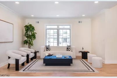 19 West Dr, Fairfield, NJ 07004 - Photo 17