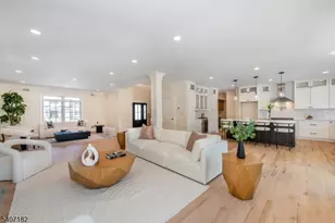 19 West Dr, Fairfield, NJ 07004 - Photo 15