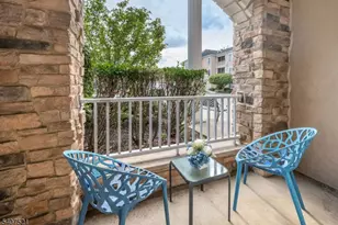 1129 Hamilton Dr, Rockaway Township, NJ 07866 - Photo 5