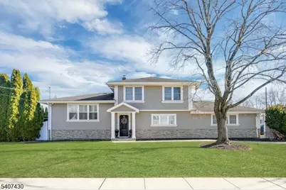 2 Knoll Rd, Fairfield, NJ 07004 - Photo 1