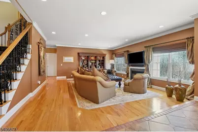 108 Hamilton Trl, Totowa, NJ 07512 - Photo 23