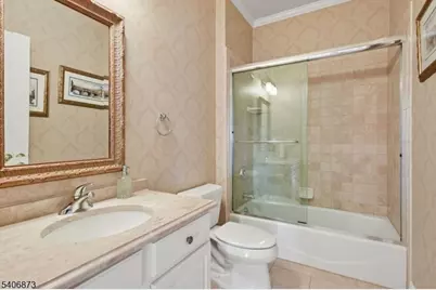 108 Hamilton Trl, Totowa, NJ 07512 - Photo 29