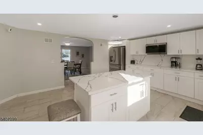 382 E Main St, Somerville, NJ 08876 - Photo 15