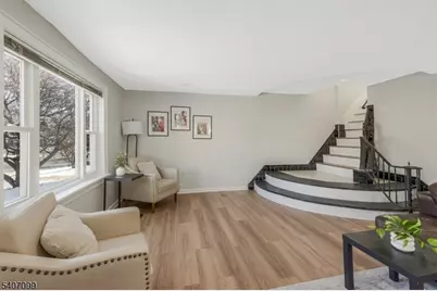 382 E Main St, Somerville, NJ 08876 - Photo 9