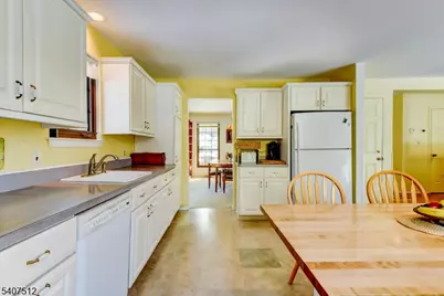 40 Susquehanna Trail, Branchburg Township, NJ 08876 - Photo 23