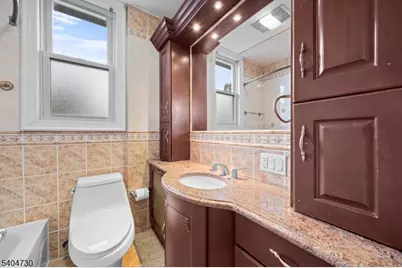 35 Dawson Ave, Clifton, NJ 07012 - Photo 17