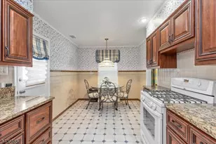 227 Mountainview Ave, Scotch Plains Township, NJ 07076 - Photo 11