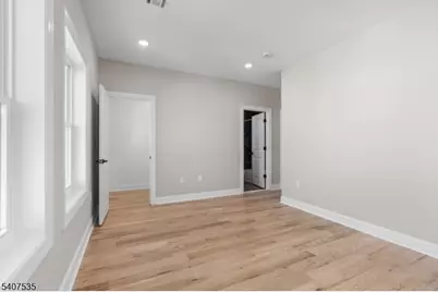 503 Delavan Ave, Newark, NJ 07107 - Photo 11