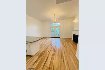 13 North Union Avenue #2, Cranford Township, NJ 07016 - Photo 3