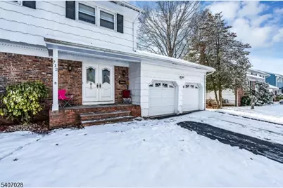 712 Moses Dr, Rahway, NJ 07065 - Photo 5