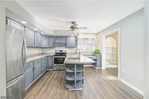 33 Hibler Rd, Green Township, NJ 07860 - Photo 11