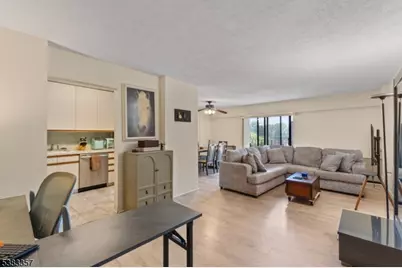 10 N Wood Ave #406, Linden, NJ 07036 - Photo 1