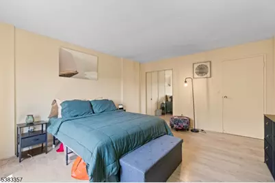 10 N Wood Ave #406, Linden, NJ 07036 - Photo 13