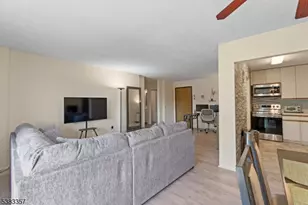 10 N Wood Ave, Linden, NJ 07036 - Photo 5