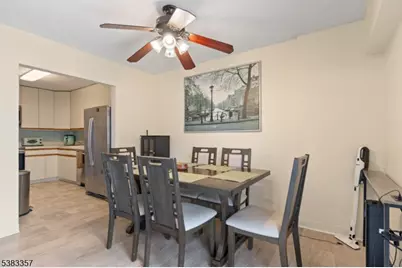 10 N Wood Ave #406, Linden, NJ 07036 - Photo 7