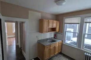 32 Underwood St, Newark, NJ 07106 - Photo 5