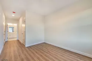 515 Union Blvd, Totowa, NJ 07512 - Photo 11