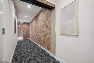 70 Roseville Ave, Newark, NJ 07107 - Photo 5