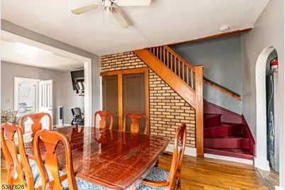 36 Fulton St, Phillipsburg, NJ 08865 - Photo 9