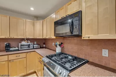 [Address not provided], Morristown, NJ 07960 - Photo 15