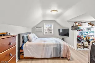 128 E Roselle Ave, Roselle Park, NJ 07204 - Photo 17