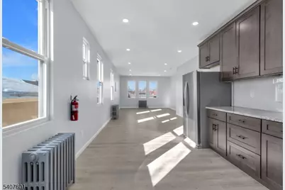 918 Pennington St #2, Elizabeth, NJ 07202 - Photo 7