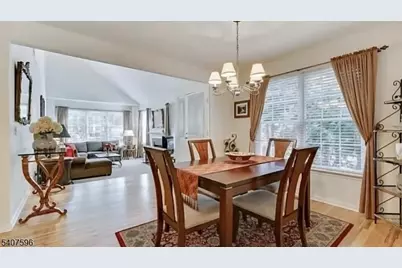 8 Harrow Ln, Bedminster Township, NJ 07921 - Photo 5