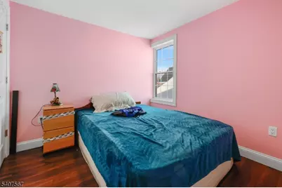 695 Ridge St, Newark, NJ 07104 - Photo 25