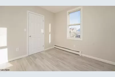 104 Cambridge Ave, Garfield, NJ 07026 - Photo 13