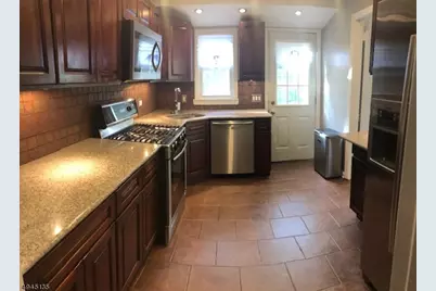 676 Grove St, Montclair, NJ 07043 - Photo 5