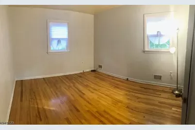 676 Grove St, Montclair, NJ 07043 - Photo 7