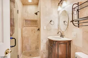 16 Peake Rd, Edison Twp., NJ 08837 - Photo 21