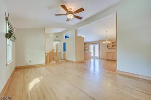 16 Peake Rd, Edison Twp., NJ 08837 - Photo 9